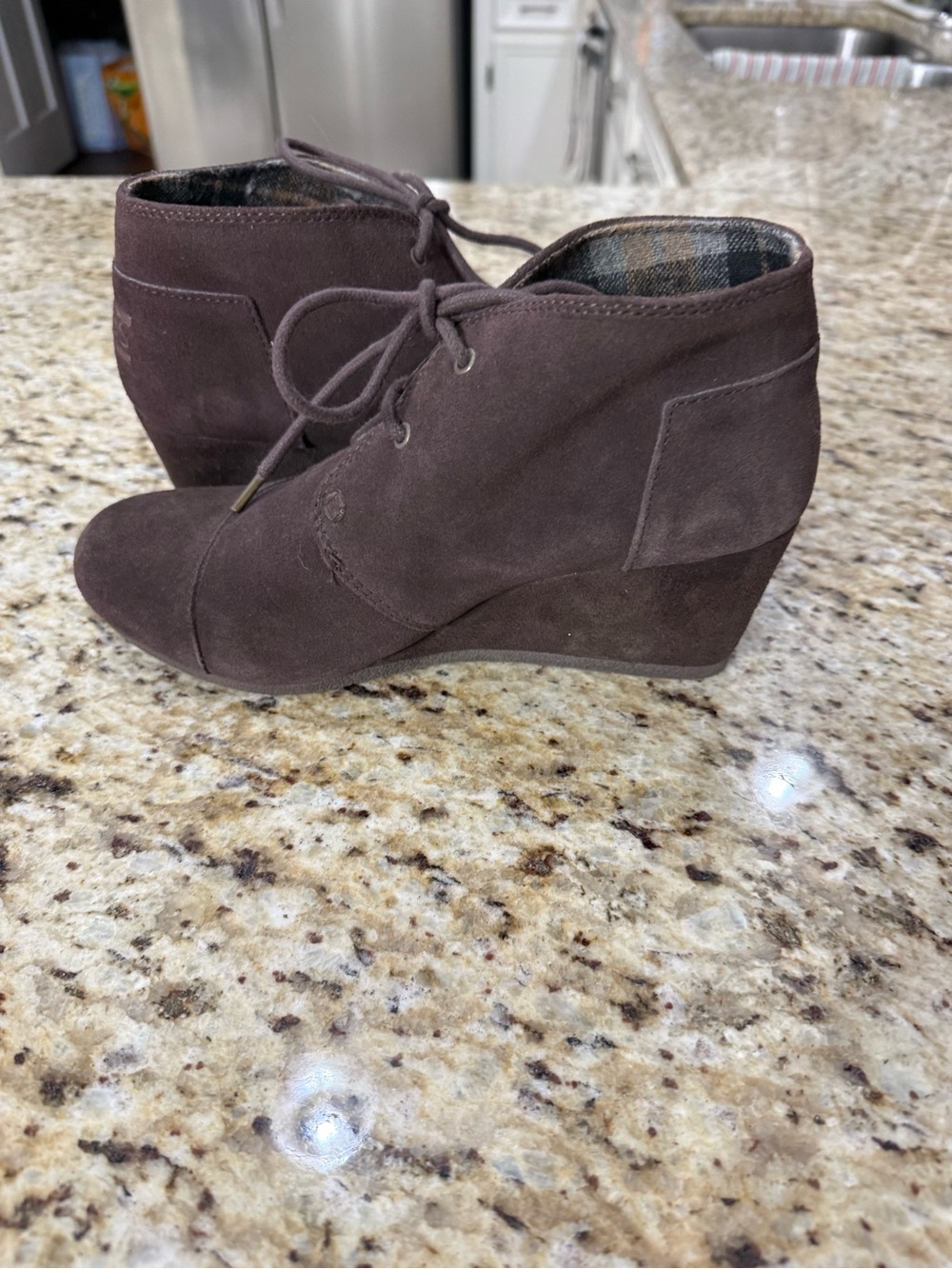 Bobs by Sketchers High Notes Dark Brown Wedge Booties W8.5 8.5 - Picture 6 of 13